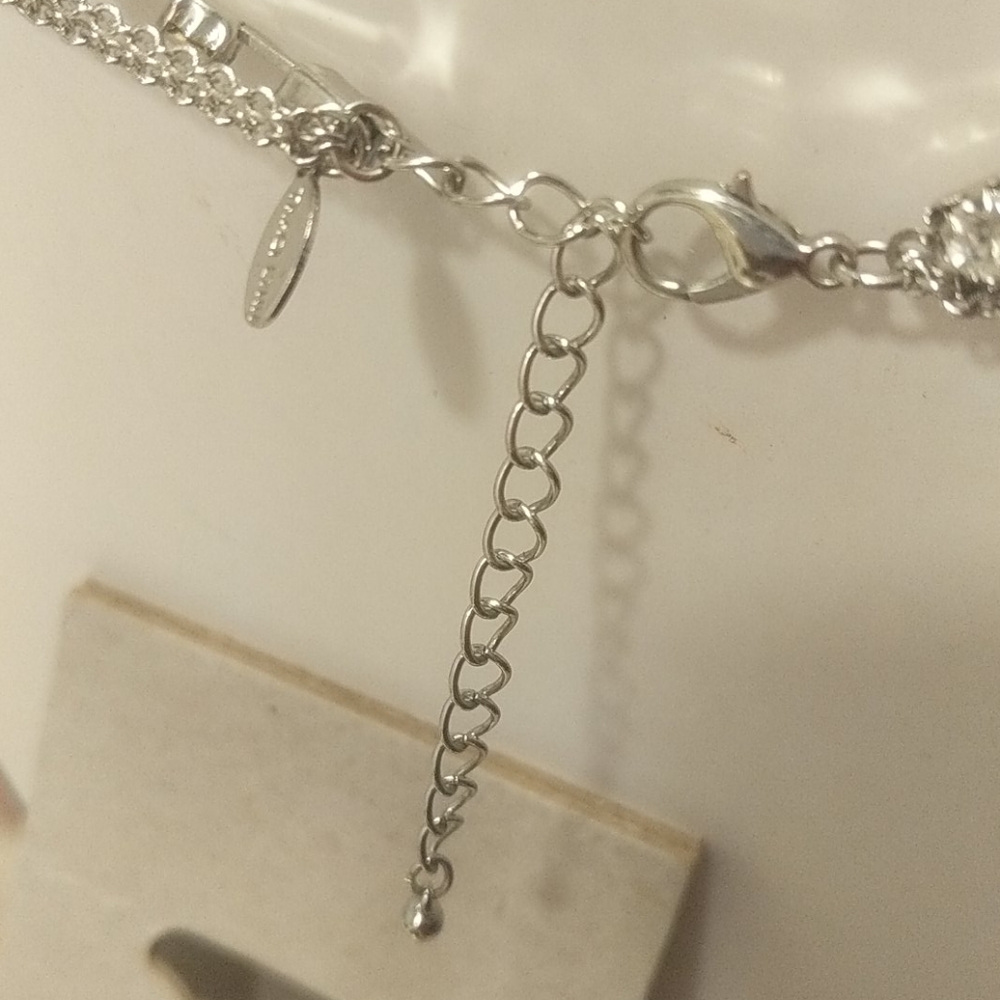 Triple Necklace - Picture 3 of 4